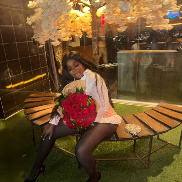 PrettyLittleThing Pink High Waist Shorts - Picture 5 of 6